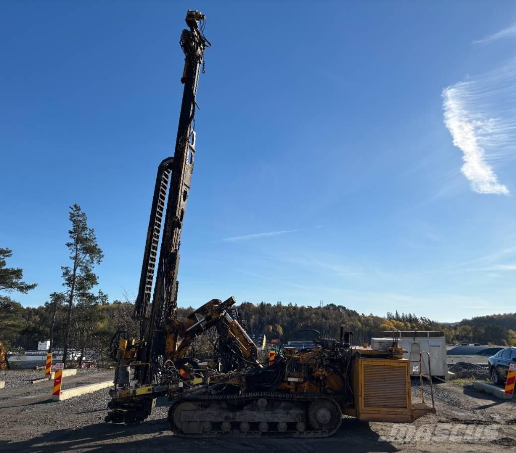 Klemm KR803-1 Piling rigs