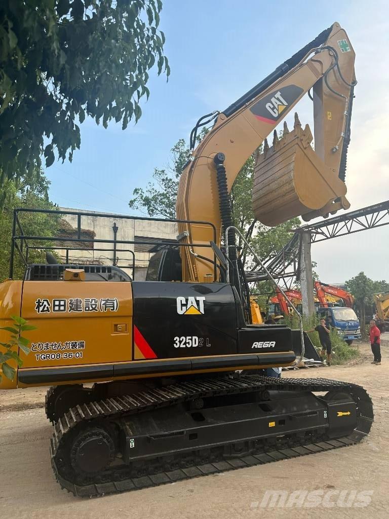 CAT CAT325D Crawler excavators