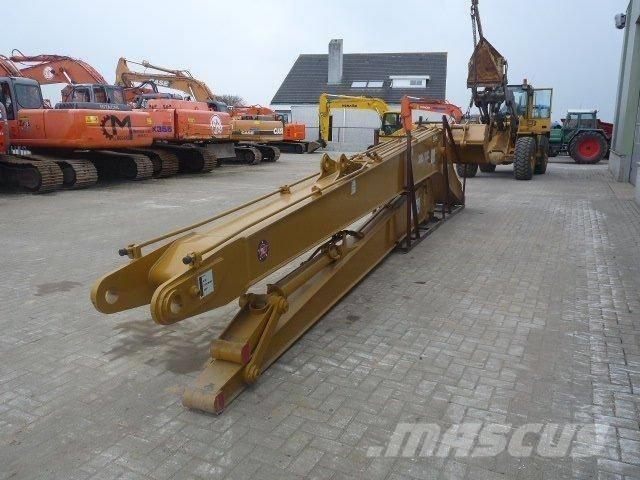 Long Reach  Cat 320 Long reach excavators