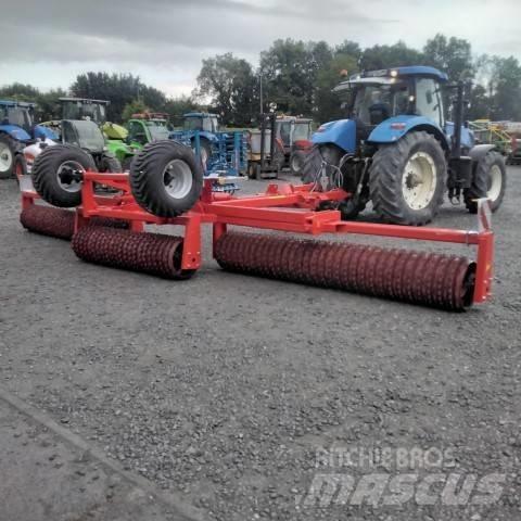 Quivogne ROLLMOT 830 Farming rollers