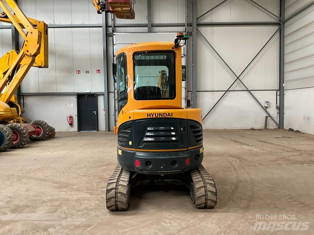 Hyundai 30 Z-9 Mini excavators < 7t