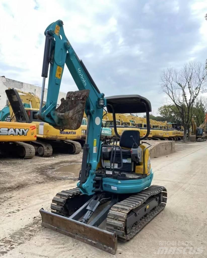 Kubota 25 Mini excavators < 7t