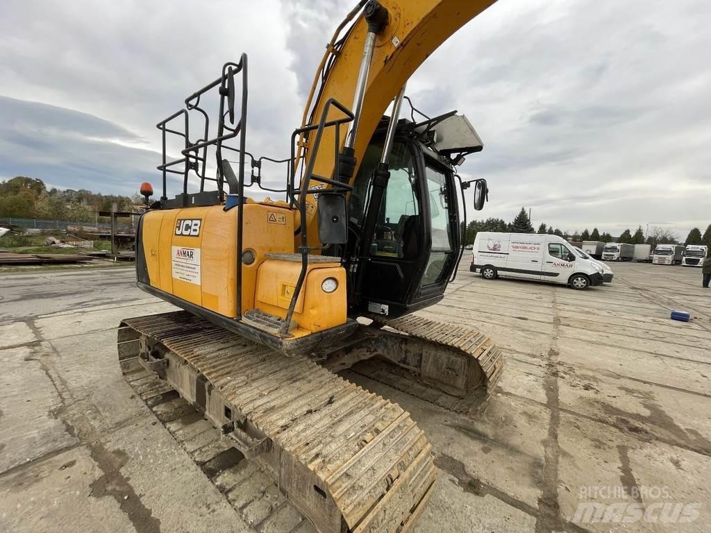 JCB JS130 Mini excavators < 7t