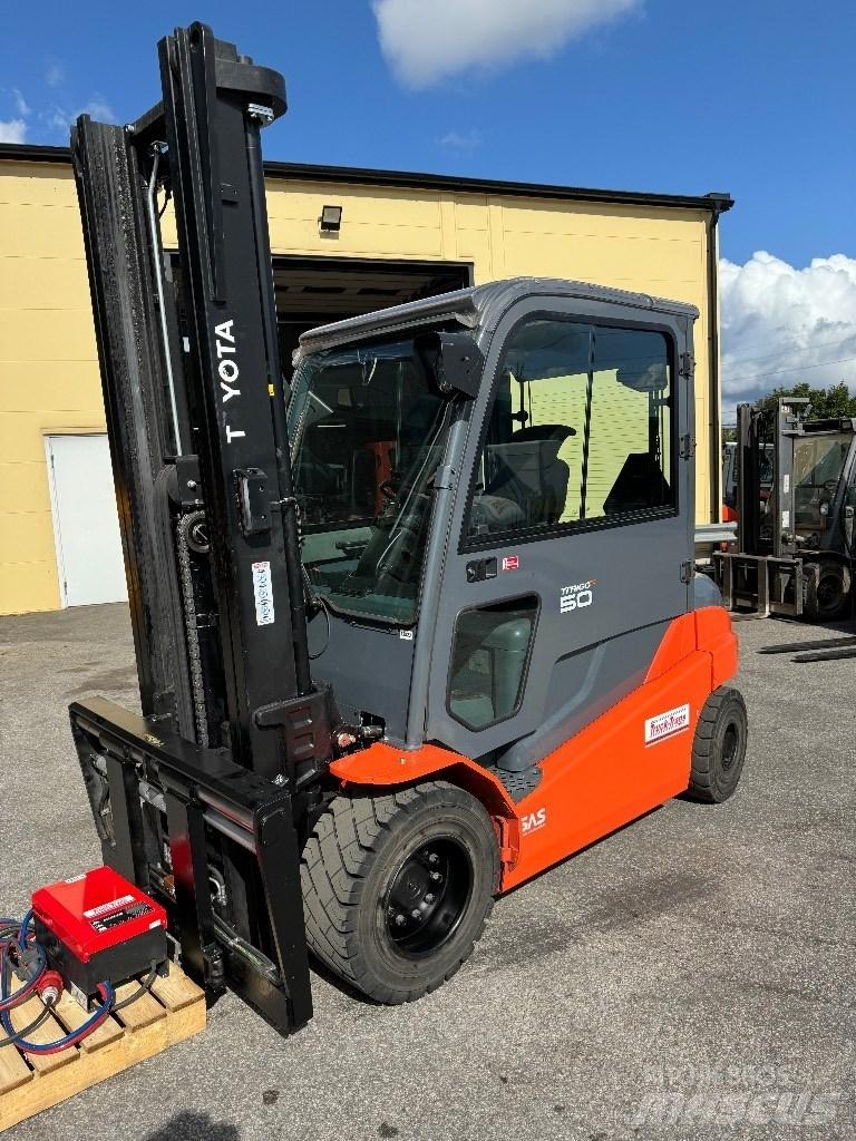Toyota 8FBMT50 Electric forklift trucks