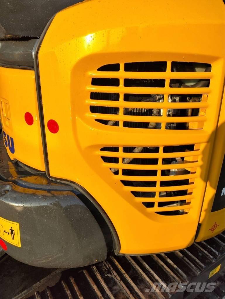 Komatsu PC 35 MR Mini excavators < 7t