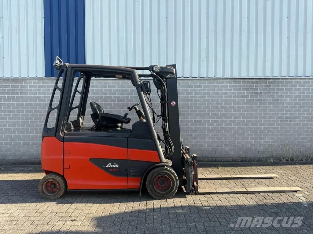 Linde E30HL-01/600 Electric forklift trucks
