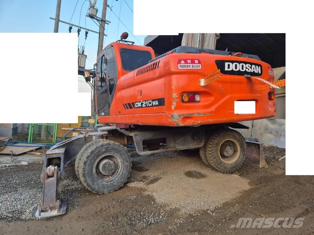 Doosan DX210W Wheeled excavators