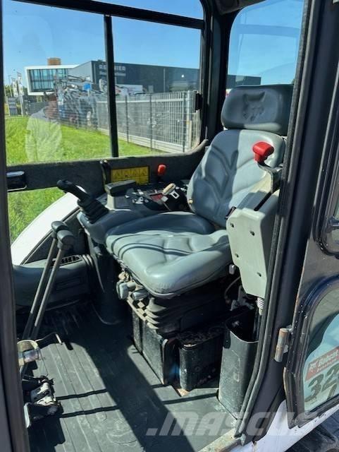 Bobcat 328 Mini excavators < 7t