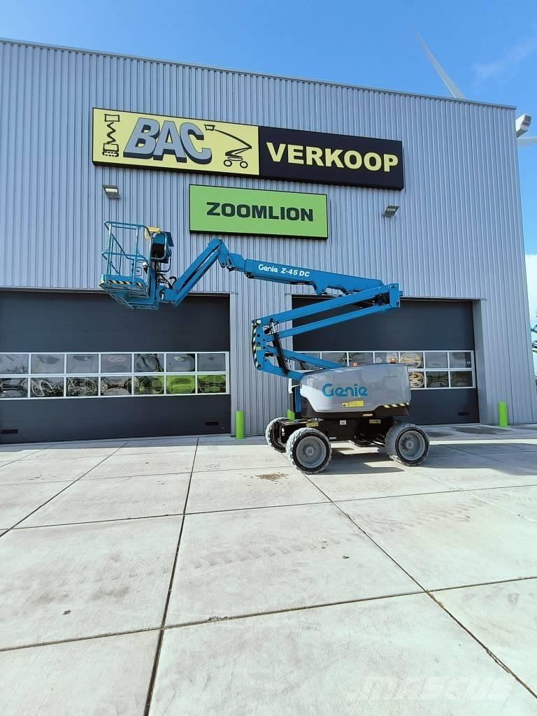 Genie Z 45 DC Articulated boom lifts