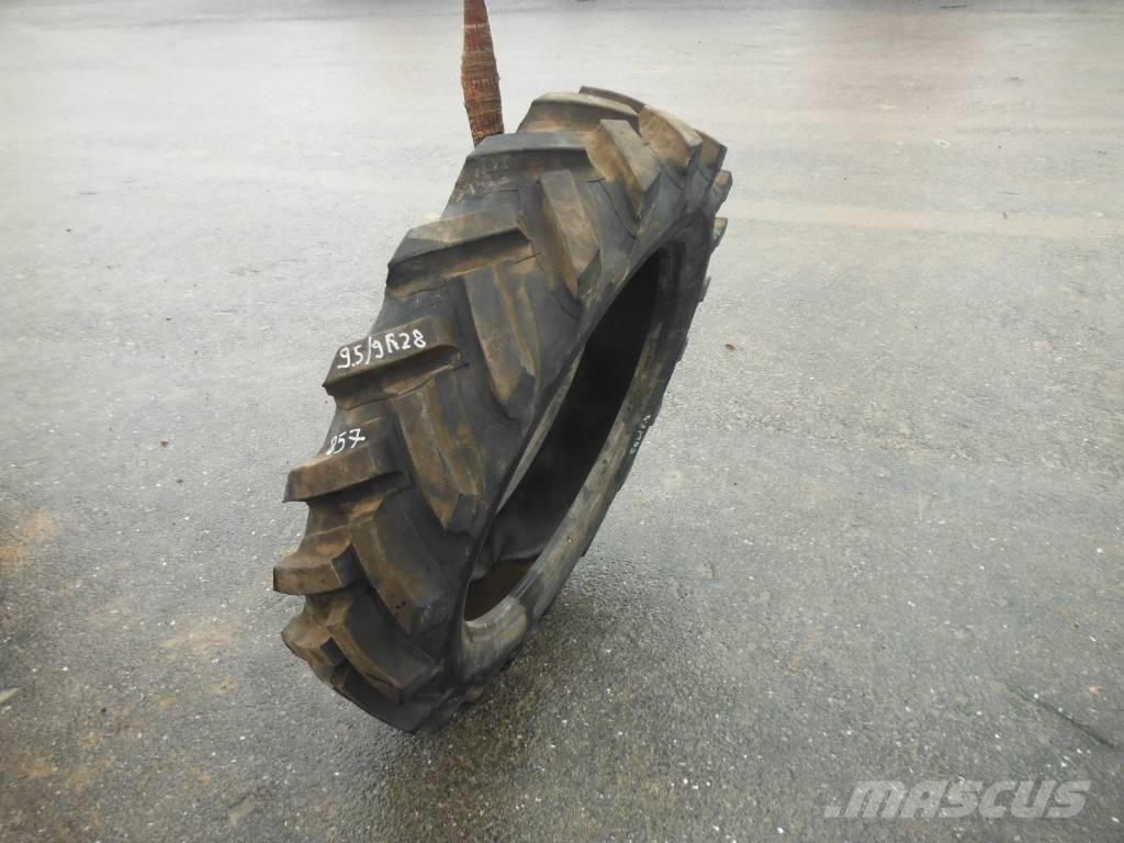 Michelin 9.5/9R28 Tyres, wheels and rims
