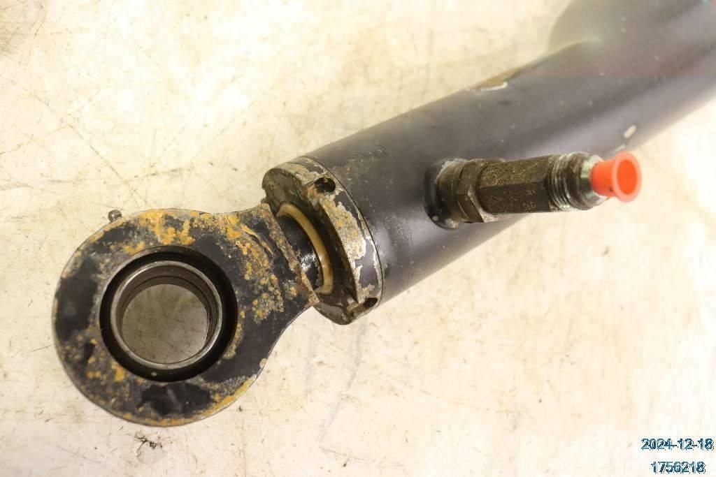 Ljungby L 12 Hydraulics