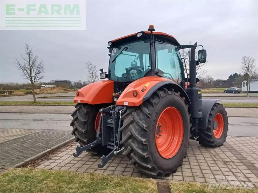 Kubota m 7-173 Tractors