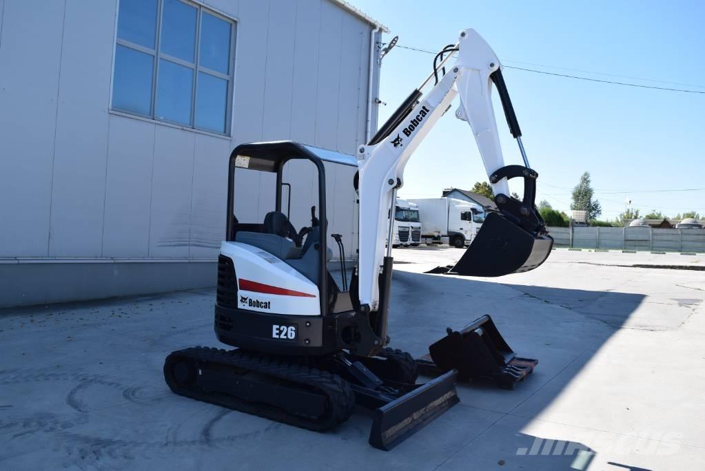 Bobcat E 26 Mini excavators < 7t