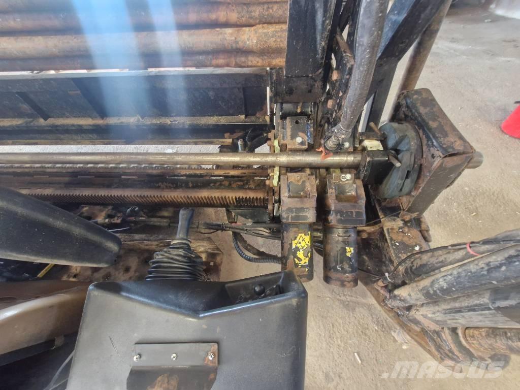 Ditch Witch JT 922 Horizontal Directional Drilling Equipment