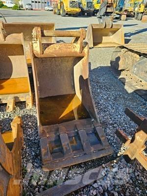 CAT M 322 D Wheeled excavators