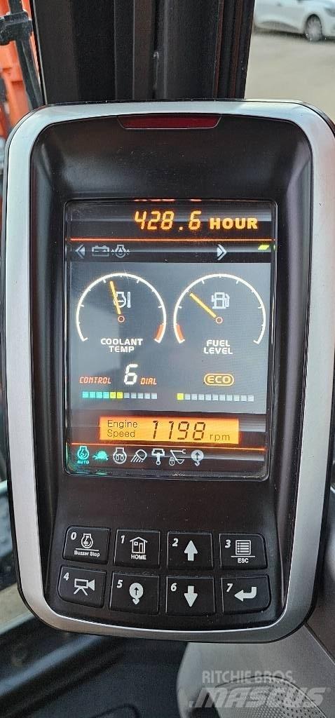 Doosan DX 62 Mini excavators < 7t