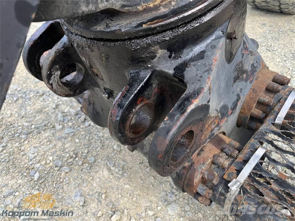 Loglift 190 Harvester cranes