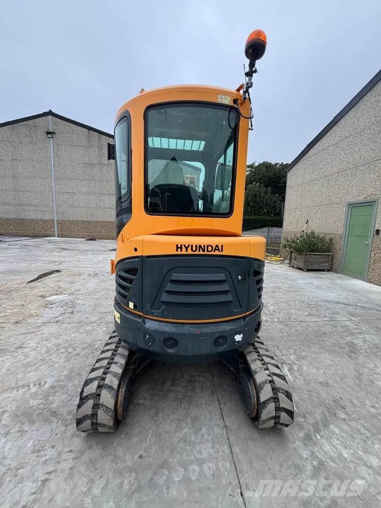Hyundai R25Z Mini excavators < 7t