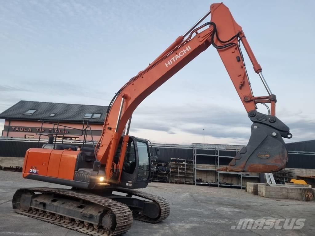 Hitachi 210 Crawler excavators