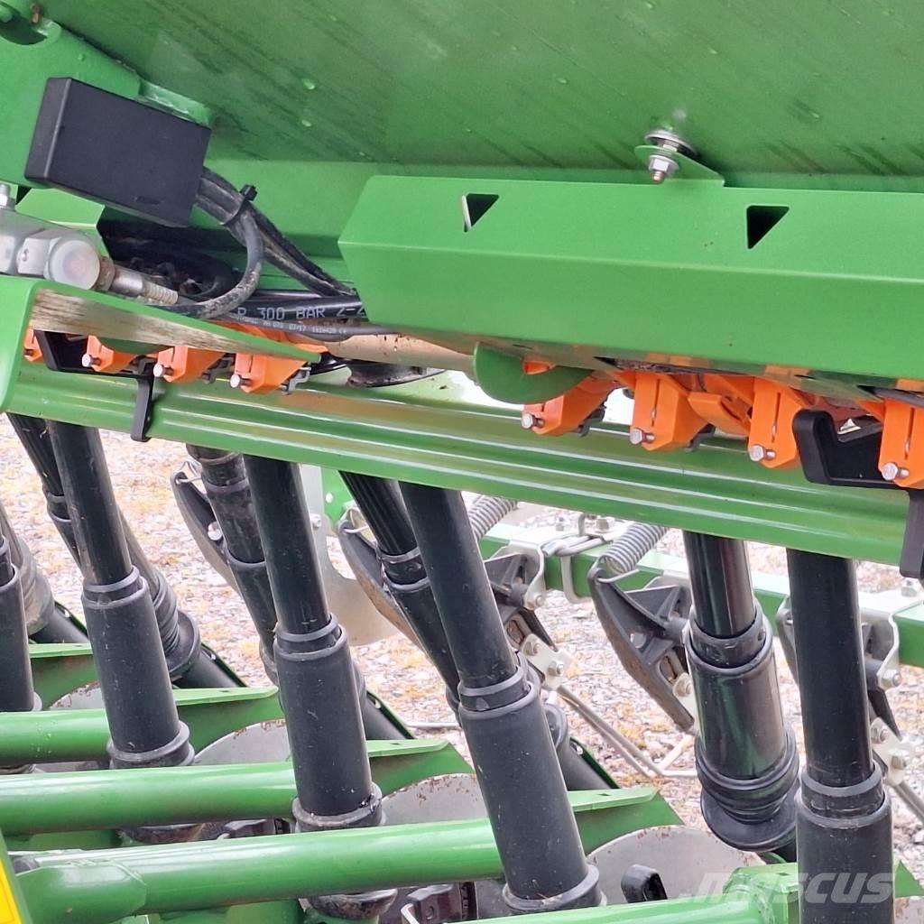Kuhn HR 3004 Combination drills