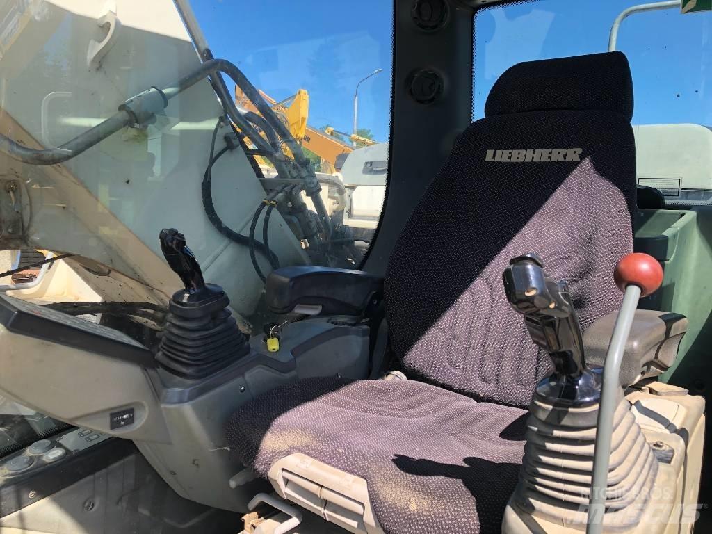 Liebherr R936 NLC Crawler excavators