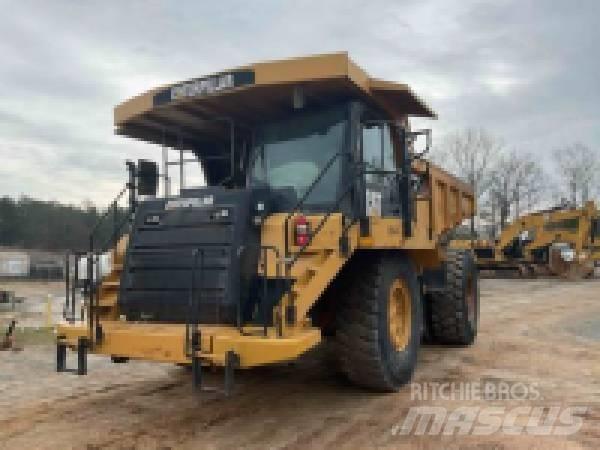 CAT 773 F Articulated Haulers