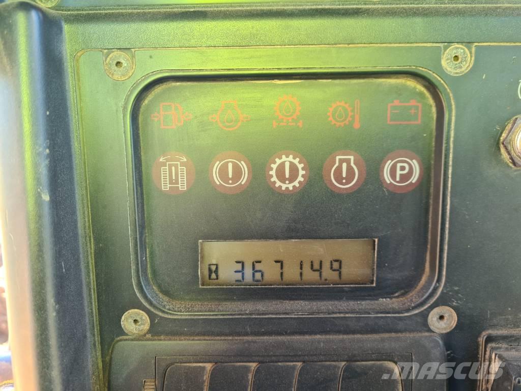 CAT D 6 N XL Crawler dozers