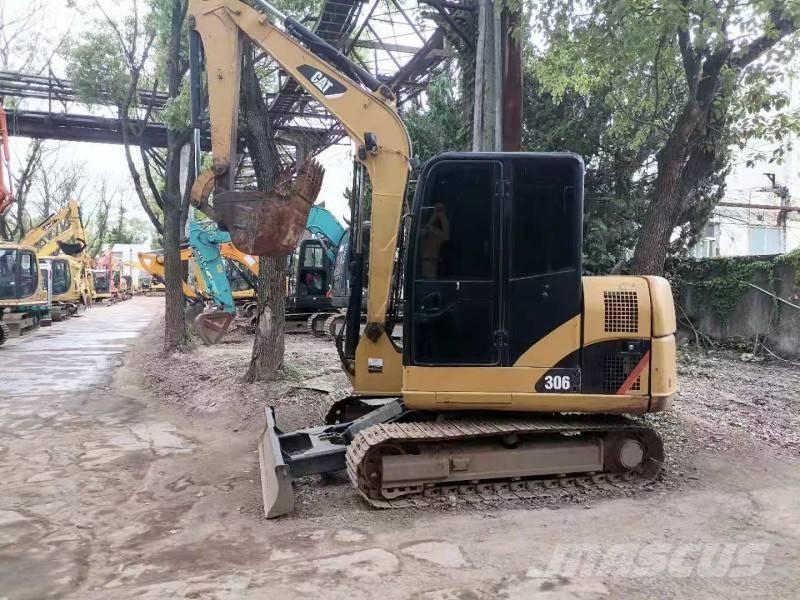 CAT 306 Mini excavators < 7t