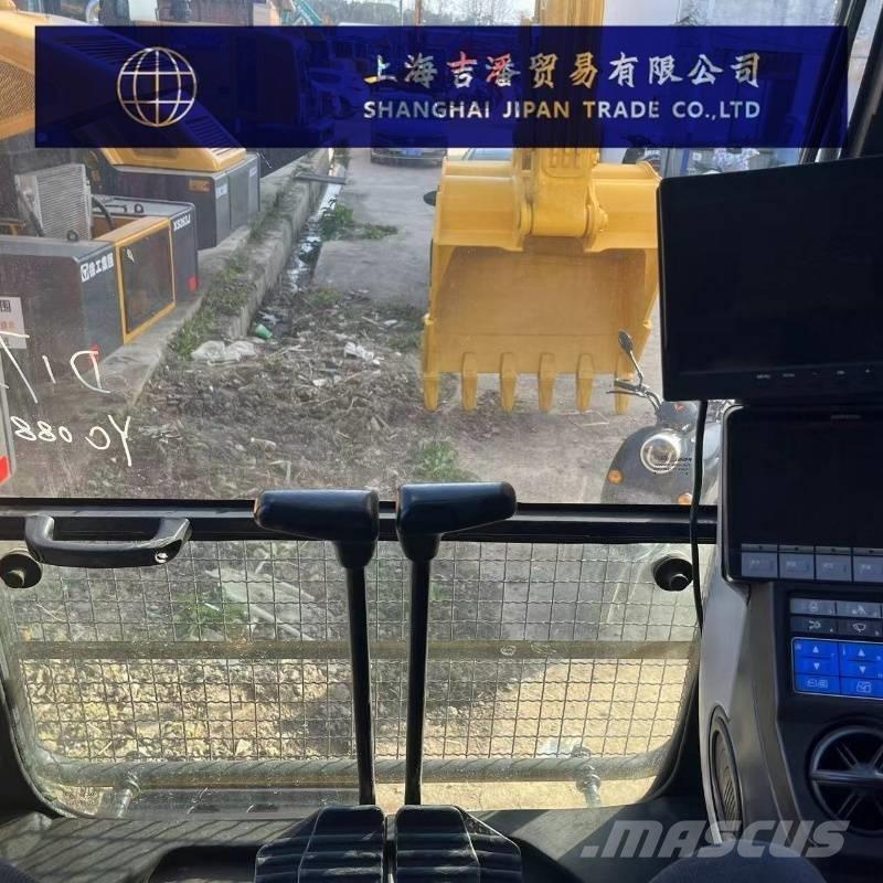 Komatsu PC 360 Crawler excavators