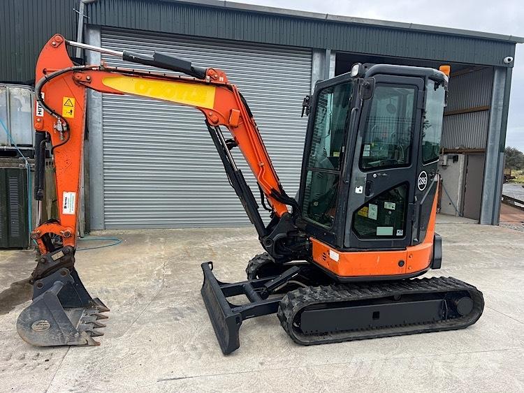 Hitachi ZX33U-5CLR Mini excavators < 7t