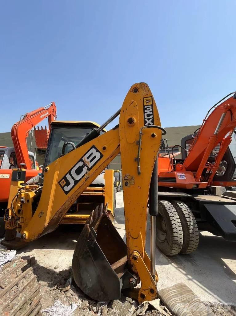 JCB 3 CX TLB's