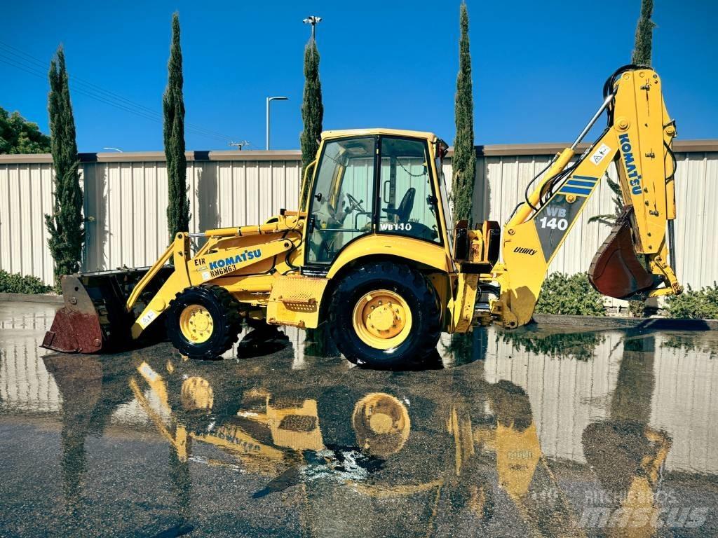 Komatsu WB 140-2N TLB's