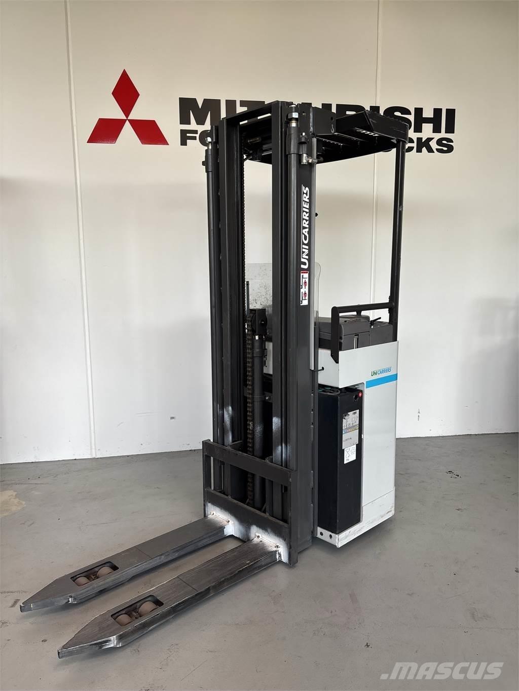 Atlet A160 Self propelled stackers