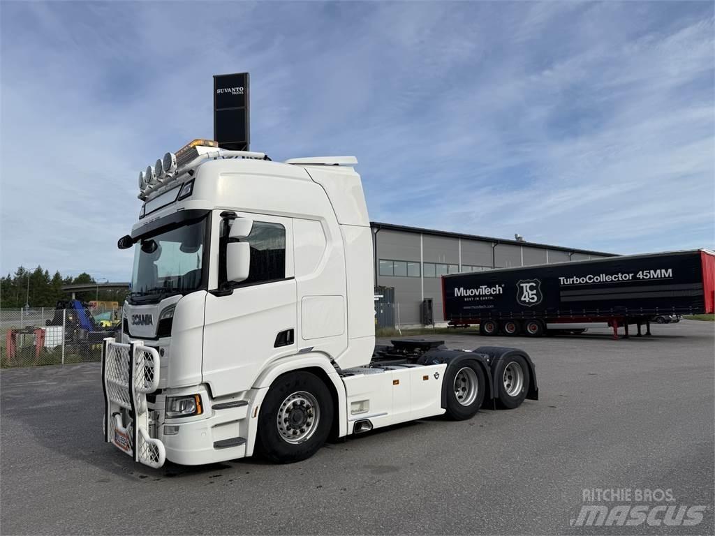 Scania R520 6X2 Truck Tractor Units