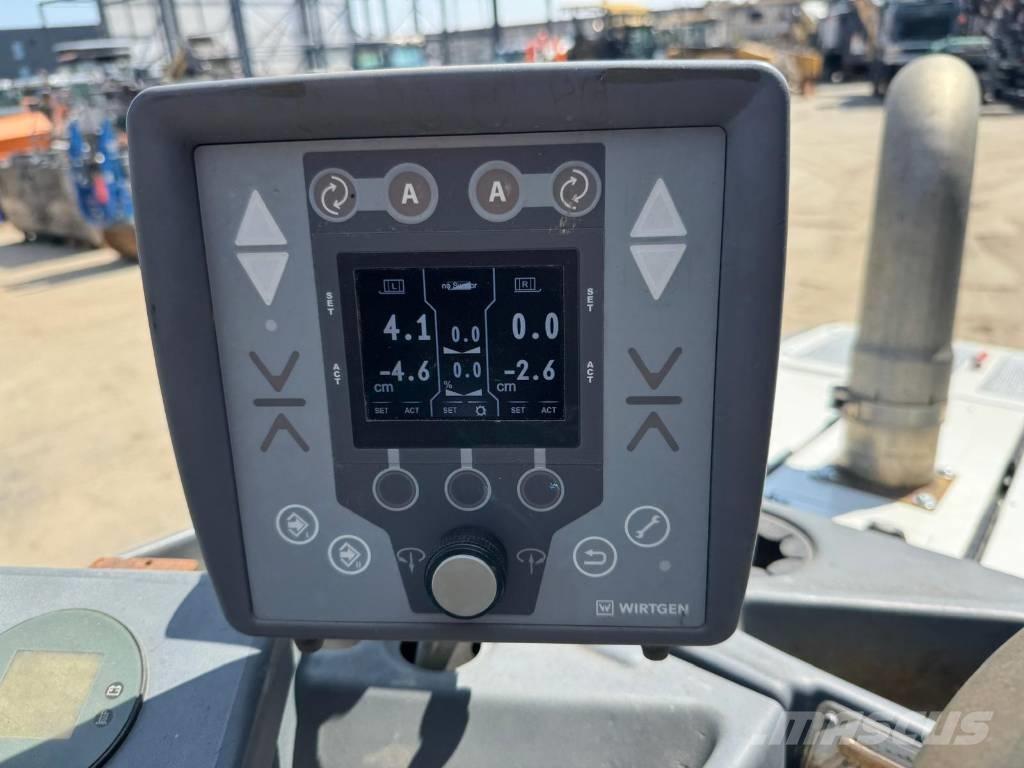 Wirtgen W 35 RI Asphalt cold milling machines