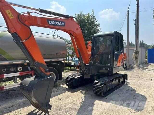 Doosan DX55 Mini excavators < 7t