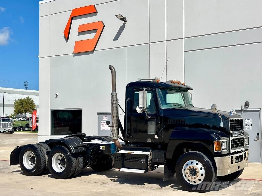 Mack Pinnacle Truck Tractor Units