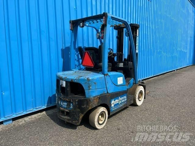 Yale GDP25 | 2015 Diesel trucks