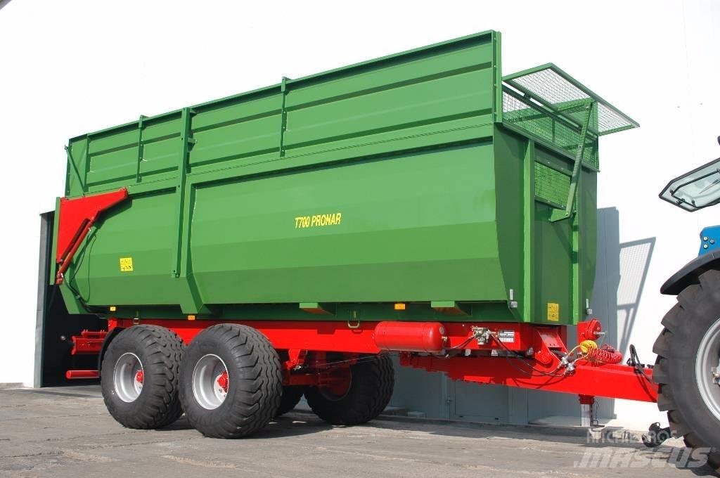 Pronar T700 Tipper trailers