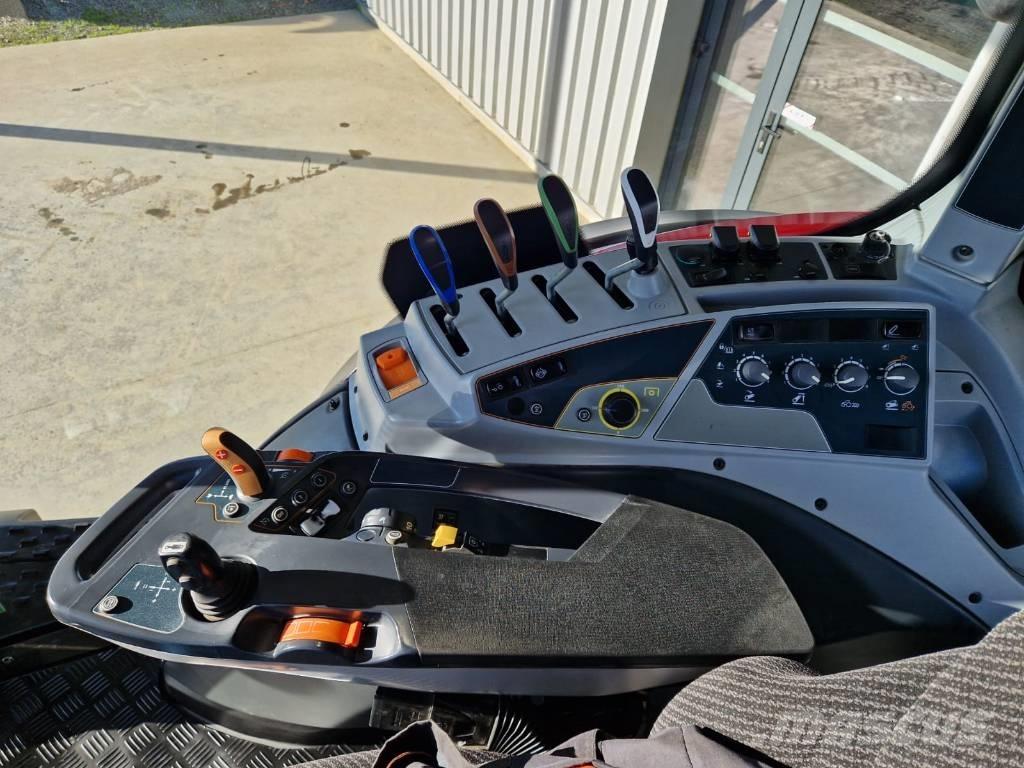 Valtra T 194 Tractors