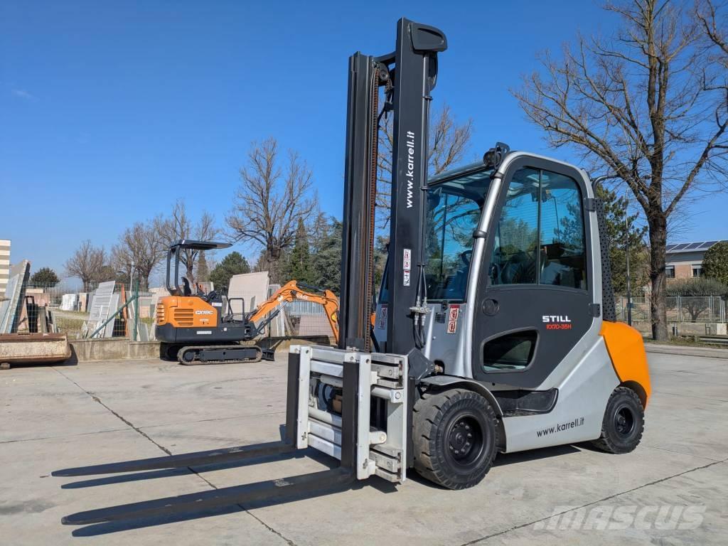 Still RX 70-35 Diesel trucks