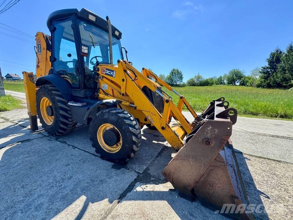 JCB 3 CX TLB's