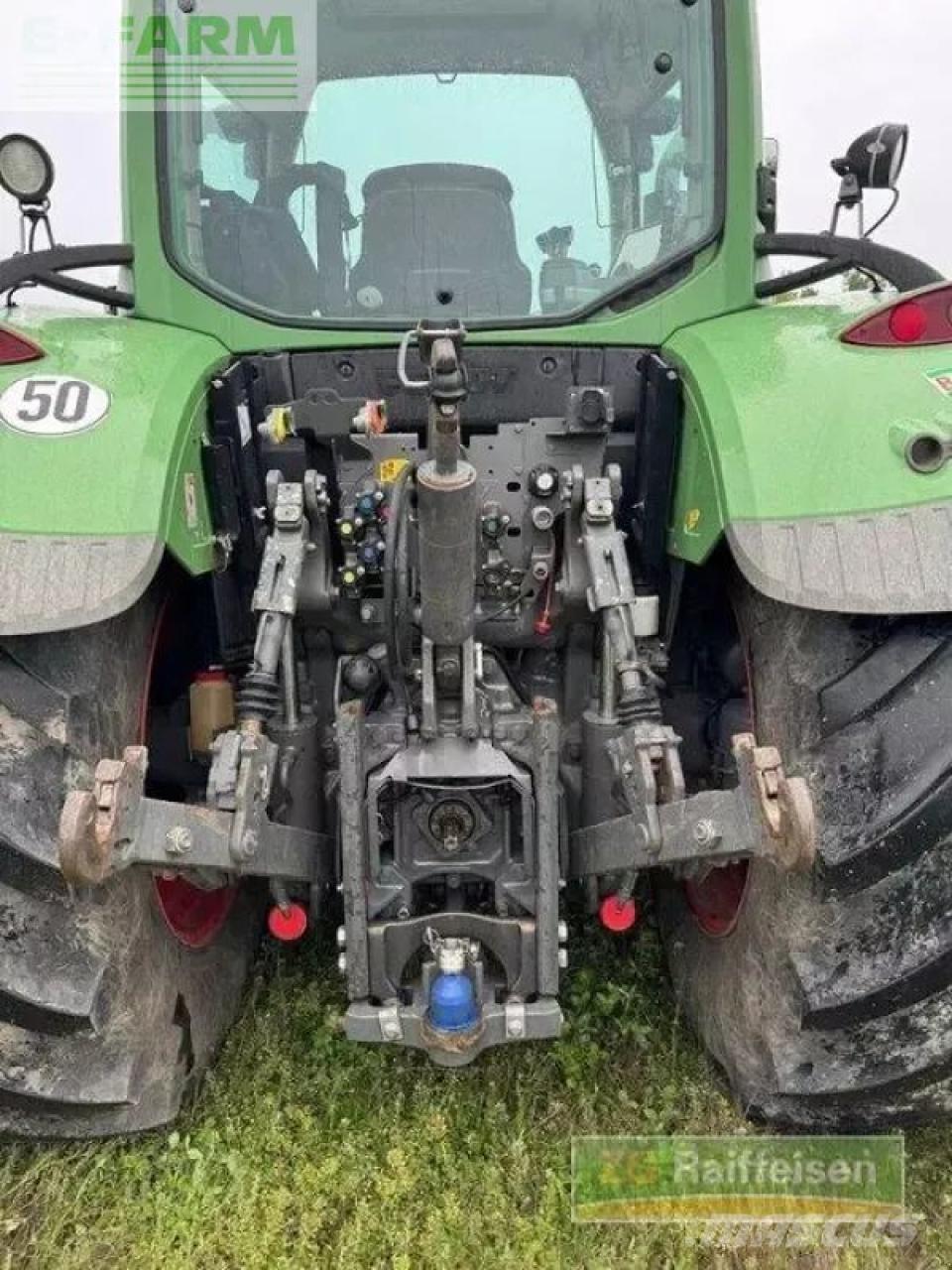 Fendt 724 vario Tractors