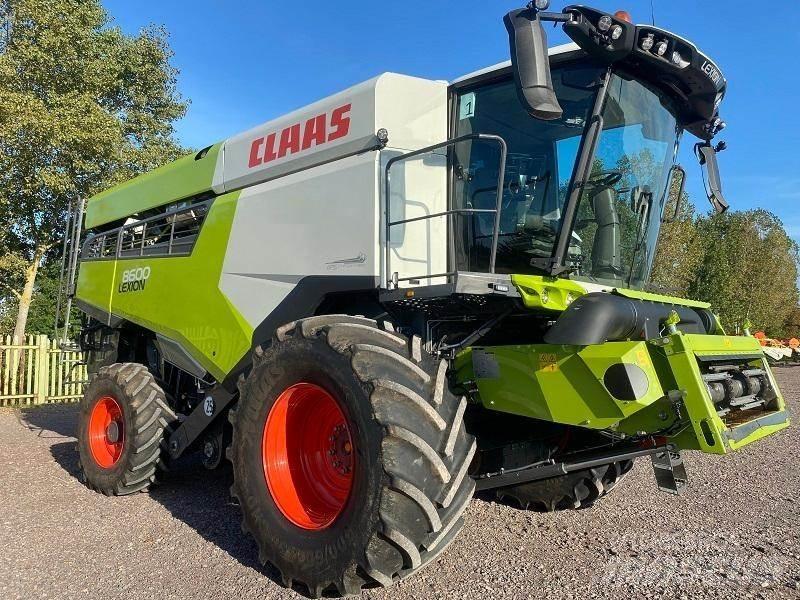 CLAAS LEXION 8600 Combine harvesters