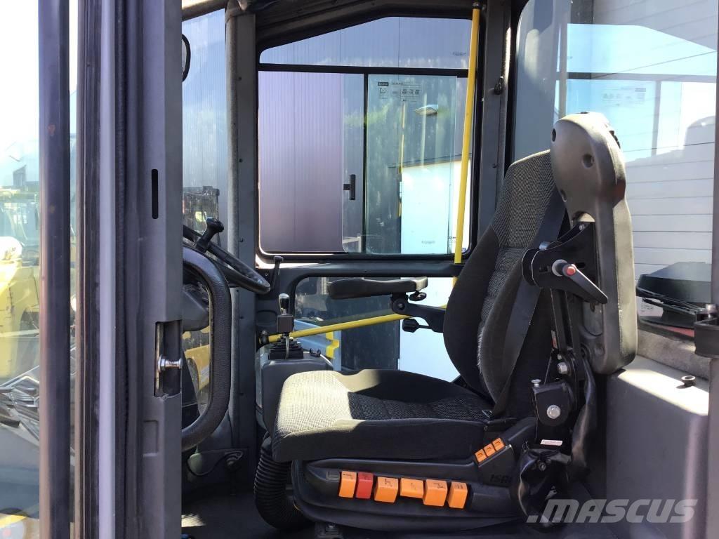 Kalmar DCE80-6 Diesel trucks