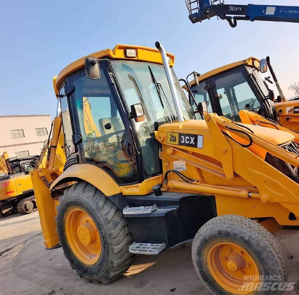 JCB 3 CX TLB's