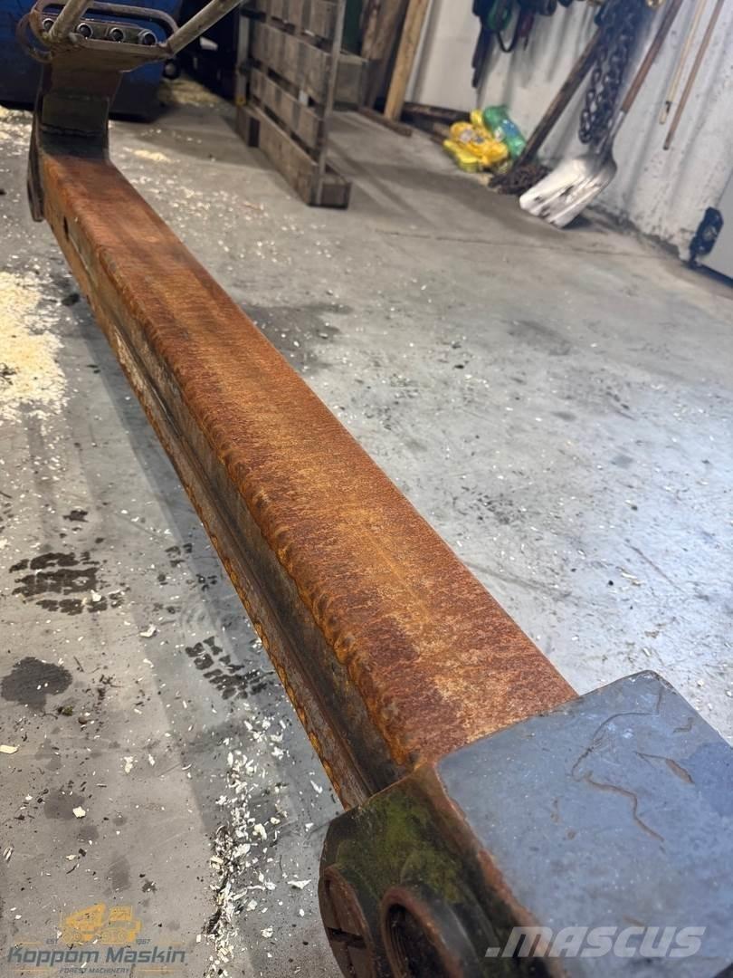 Loglift 59F Forwarder cranes