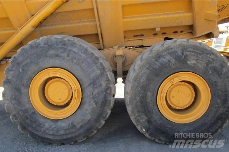 Bell B40D Articulated Haulers