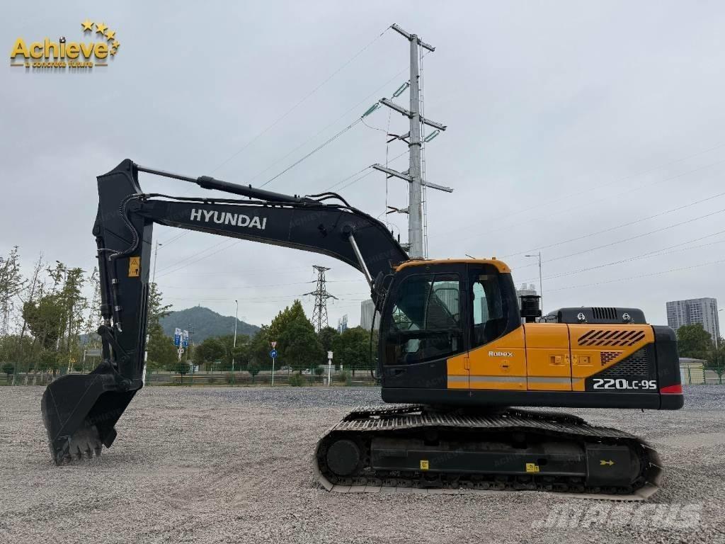 Hyundai 220LC-9S Crawler excavators