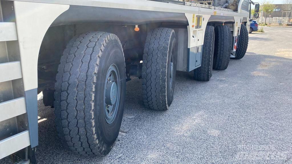 Demag AC 250-5 All terrain cranes